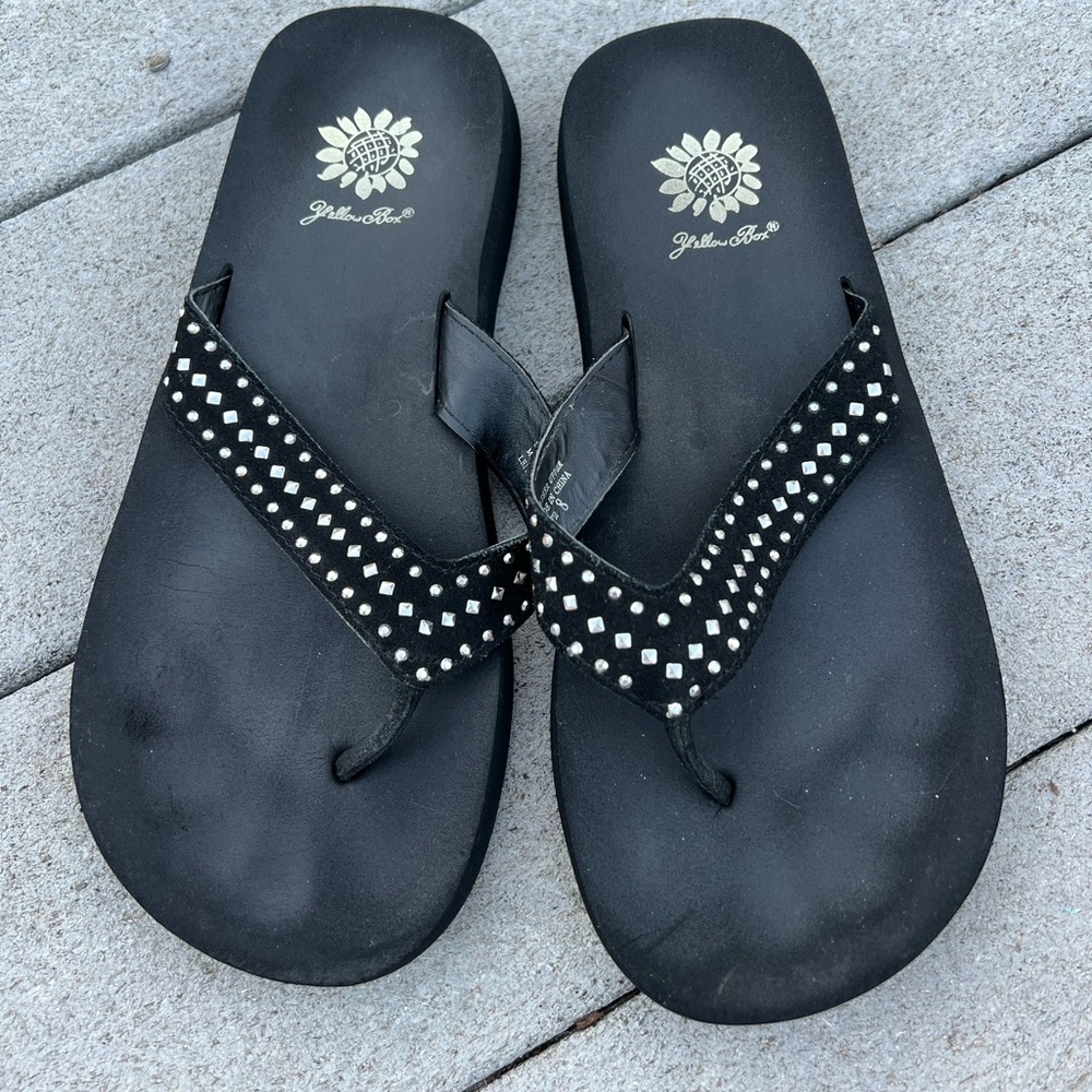 Yellow Box Women’s Flip Flops - Sandals - Size 8